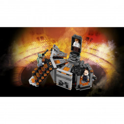 Конструктор LEGO Star Wars 75137 Камера карбонитной заморозки